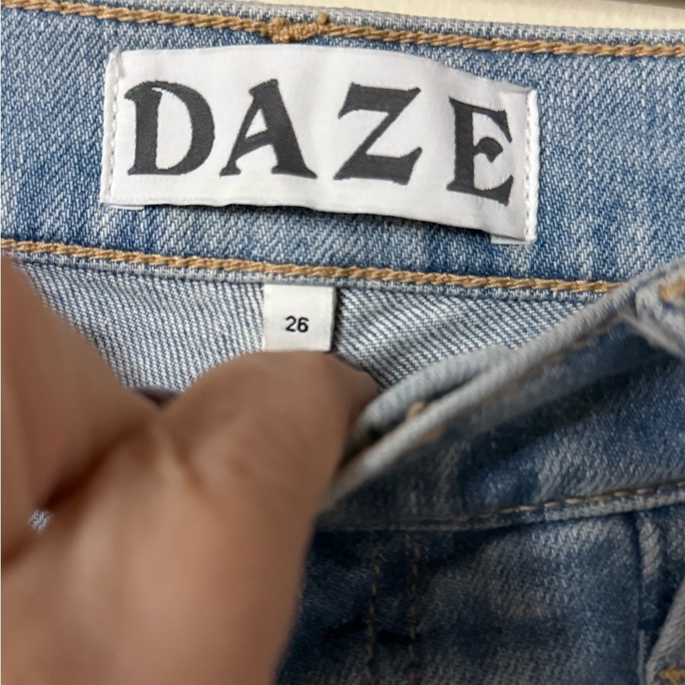 Daze Women's Light Blue Cargo Straight Leg Jeans, size 26 - Picture 6 of 11